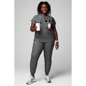 NWT Fabletics Scrub Set Evolve Oversized Top On-Call Jogger Womens XXL/1X READ